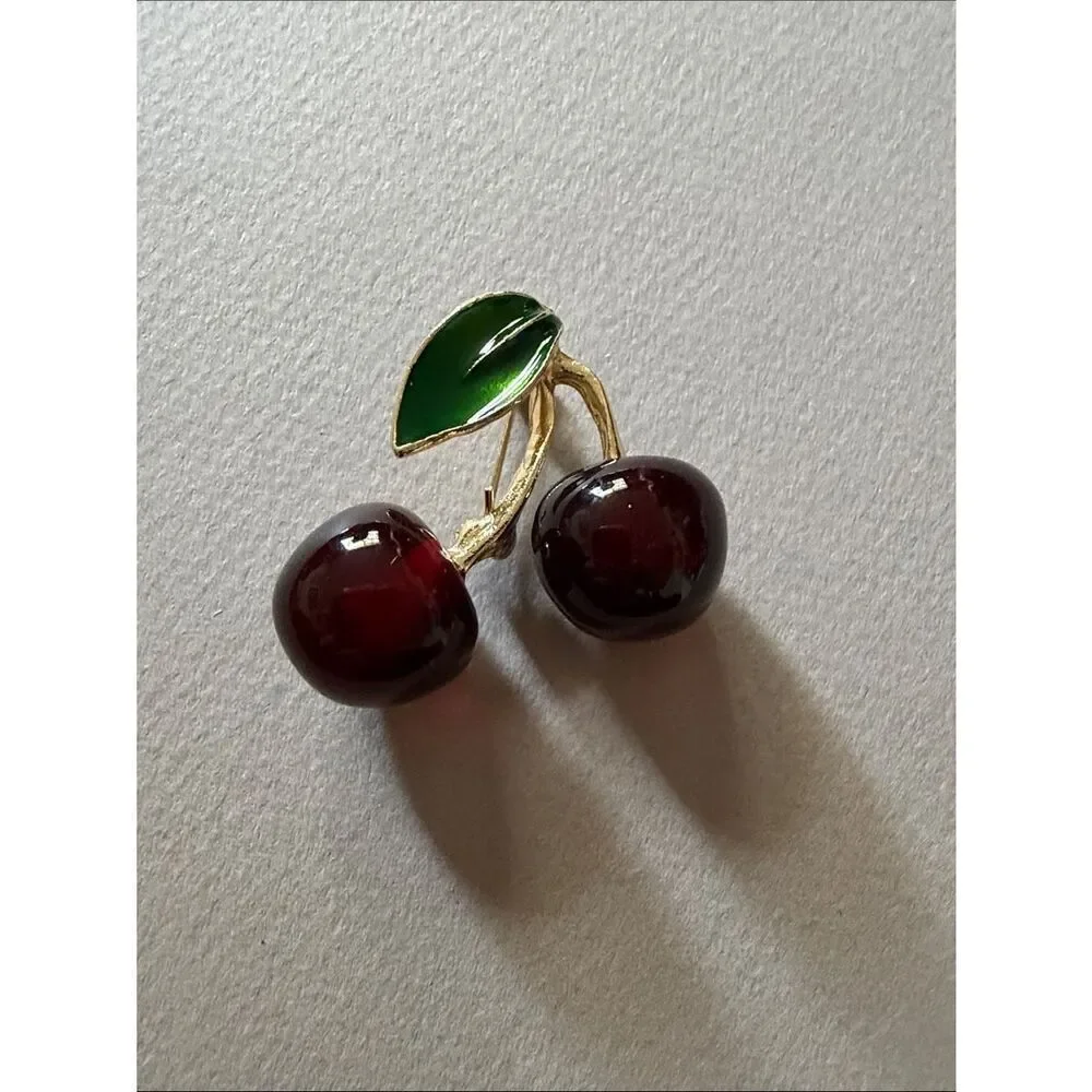 Gold Cherry Leaf Brooch A1964